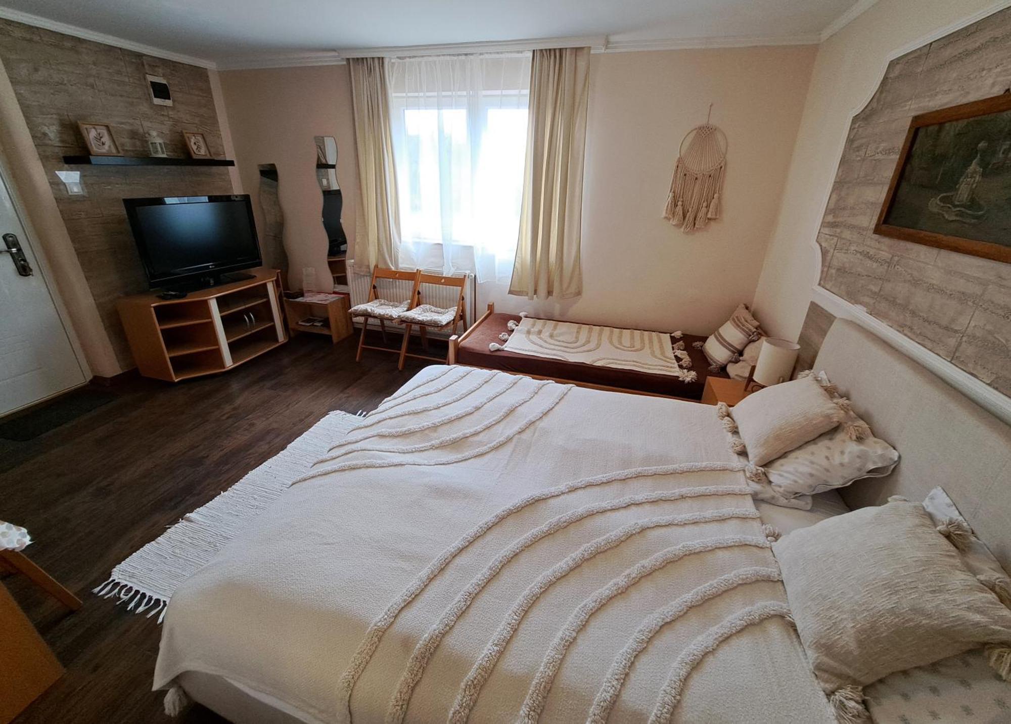 Villa Sunset Palić Kamer foto