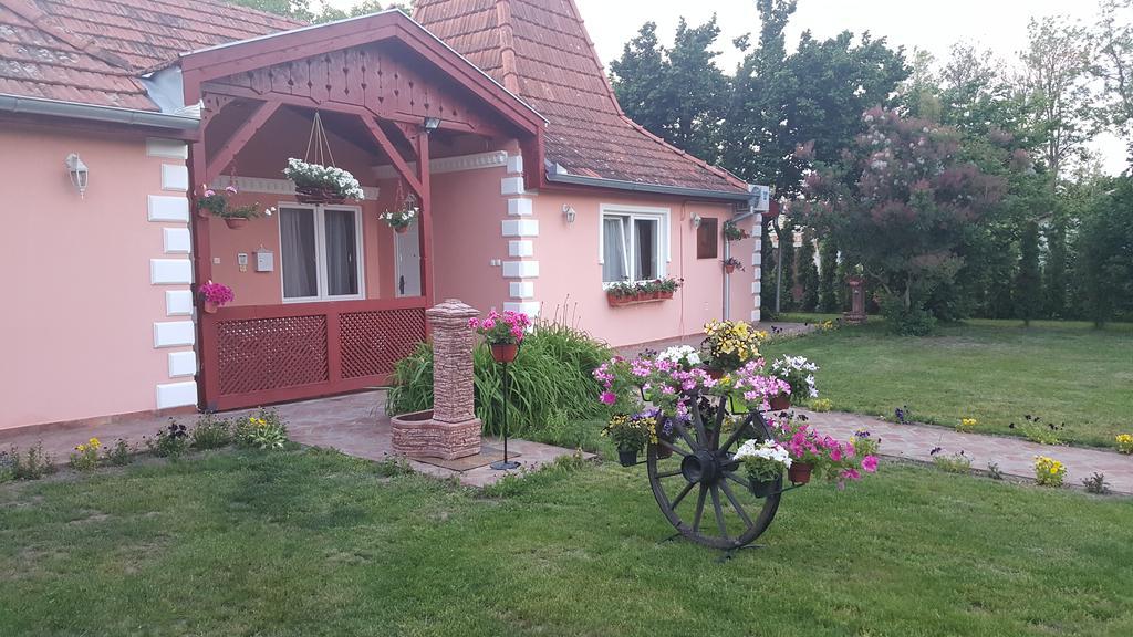 Villa Sunset Palić Buitenkant foto
